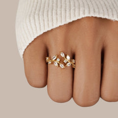 Anillo Ajustable 18K Gold Crystal Vine - Isabel de Sevilla