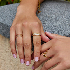 Anillo 18K Gold Mia Crystal - Isabel de Sevilla