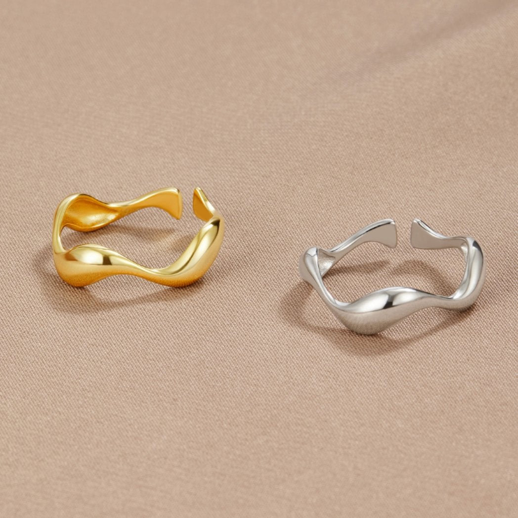 Anillo Ajustable 18K Gold Wave - Isabel de Sevilla