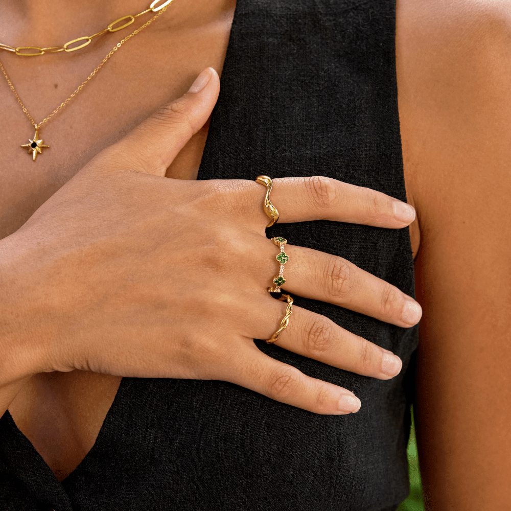 Anillo Ajustable 18K Gold Wave - Isabel de Sevilla