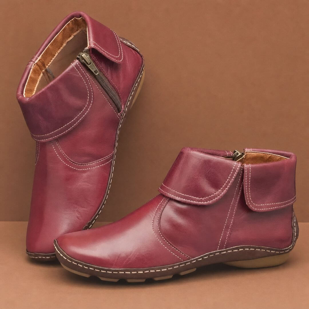 Anunciación | Botines de Cuero con Solapa y Costura Vista - Isabel de Sevilla