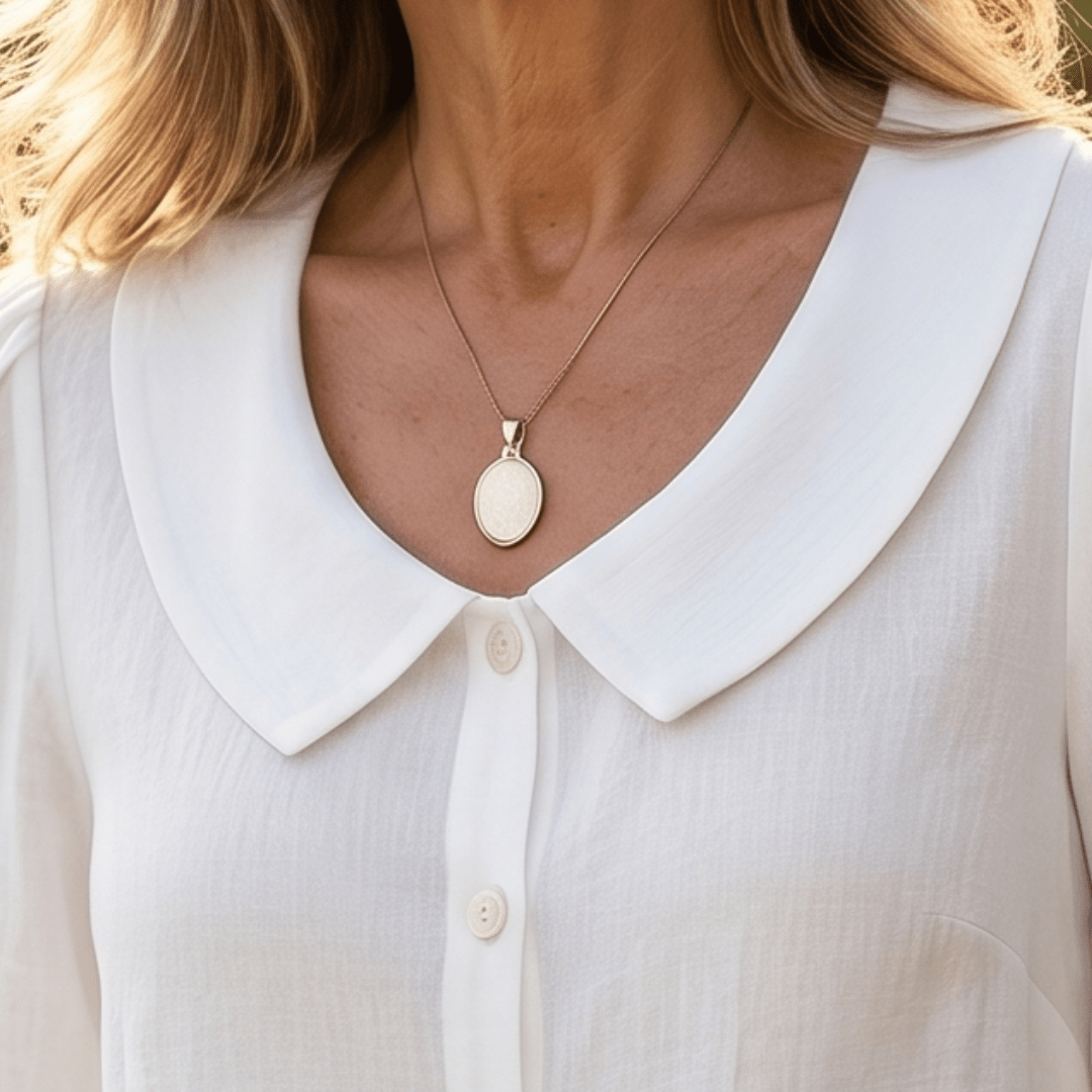Alexia | Blusa elegante de algodón ligero con cuello redondeado - Isabel de Sevilla