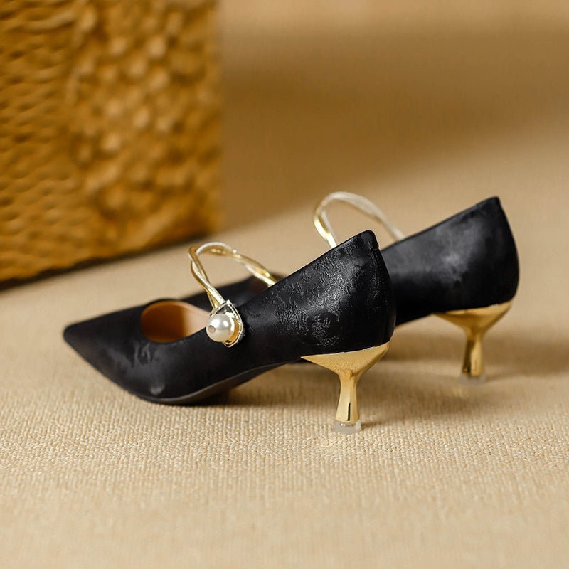 Camila | Tacones de Punta con Correa de Perlas - Isabel de Sevilla