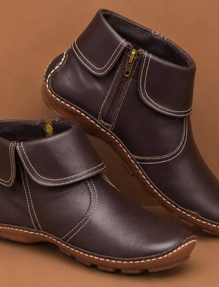 Anunciación | Botines de Cuero con Solapa y Costura Vista - Isabel de Sevilla