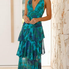 Vestido con Estampado Floral y Escote Profundo - Isabel de Sevilla