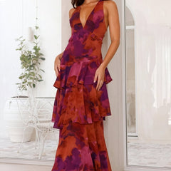 Vestido con Estampado Floral y Escote Profundo - Isabel de Sevilla