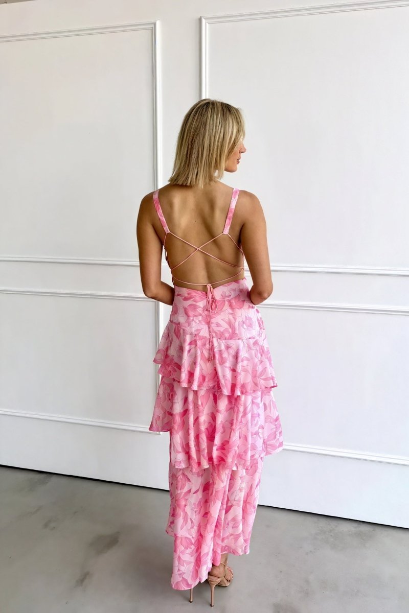 Vestido con Estampado Floral y Escote Profundo - Isabel de Sevilla