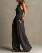 Ariana | Mono Elegante Escote Cruzado