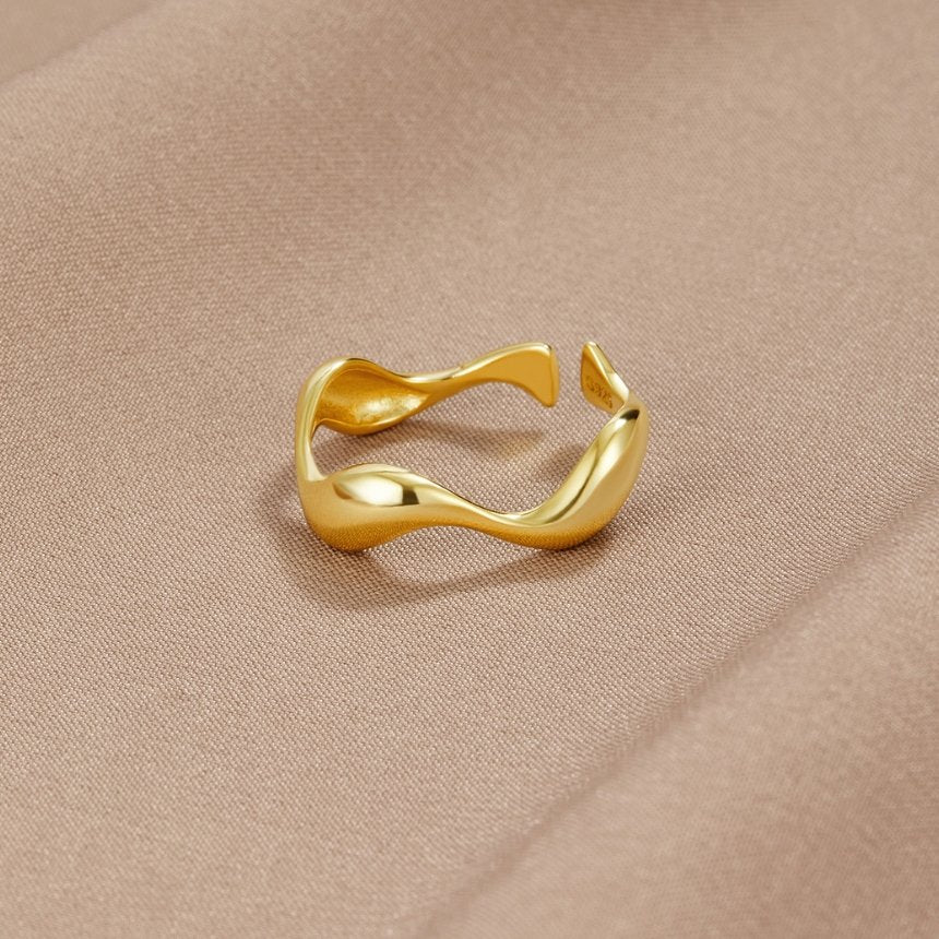 Anillo Ajustable 18K Gold Wave - Isabel de Sevilla