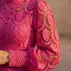 Carmona | Vestido de encaje primaveral - Isabel de Sevilla