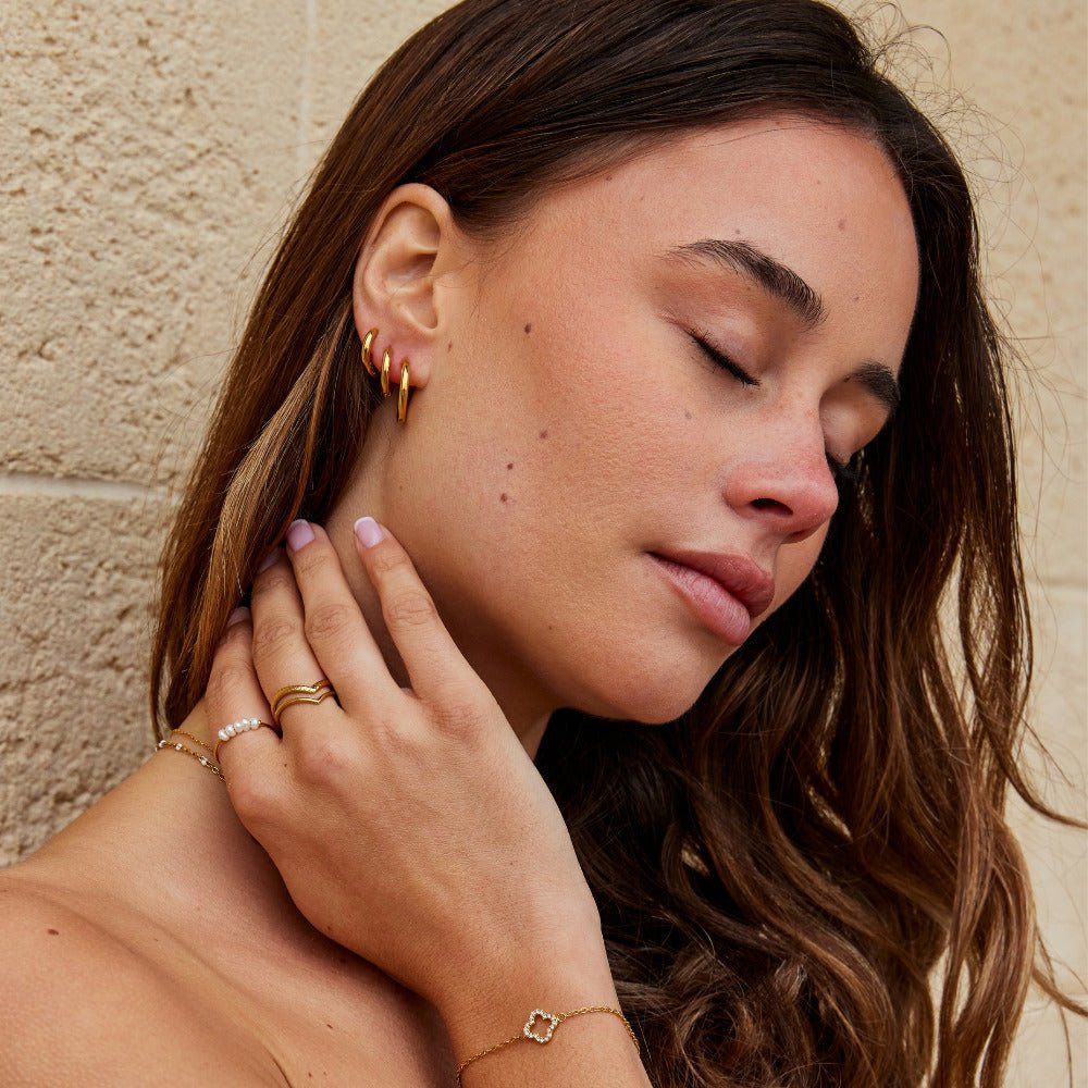 Set de Mini Aros Gold Trio (3 pares) - Isabel de Sevilla