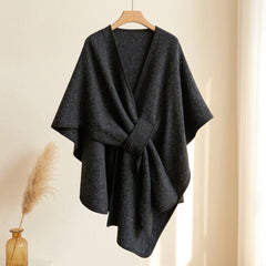 Nerea | Poncho de Punto con Lazo Decorativo - Isabel de Sevilla