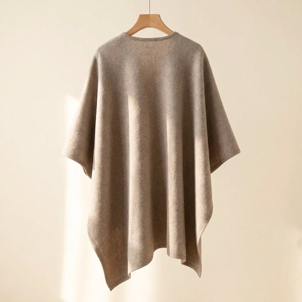 Nerea | Poncho de Punto con Lazo Decorativo - Isabel de Sevilla