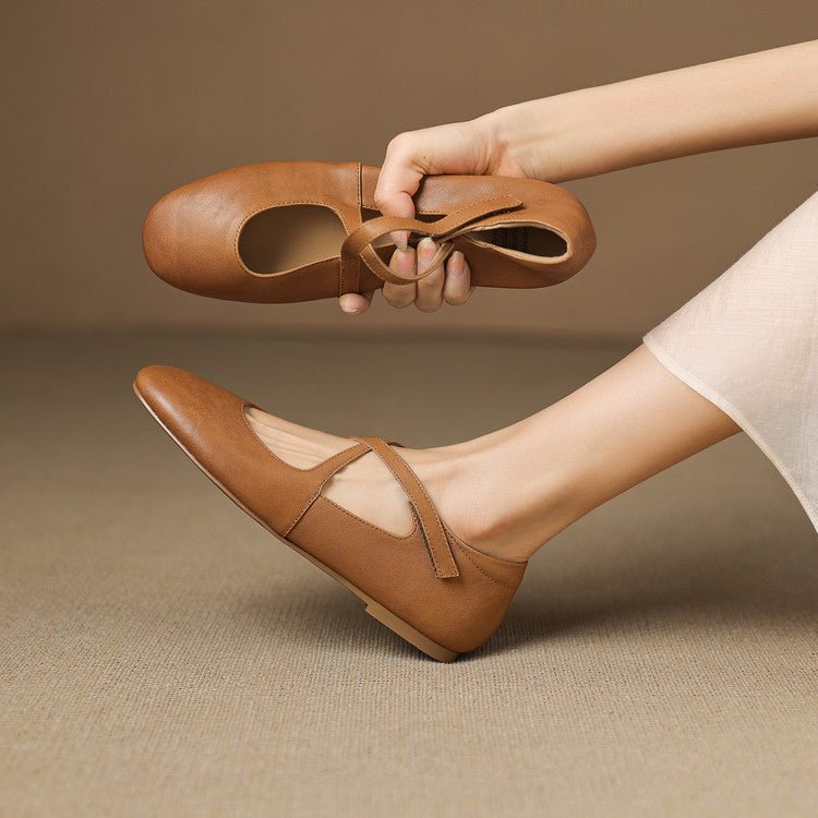 Cara | Zapatos Planos con Correa Cruzada - Isabel de Sevilla