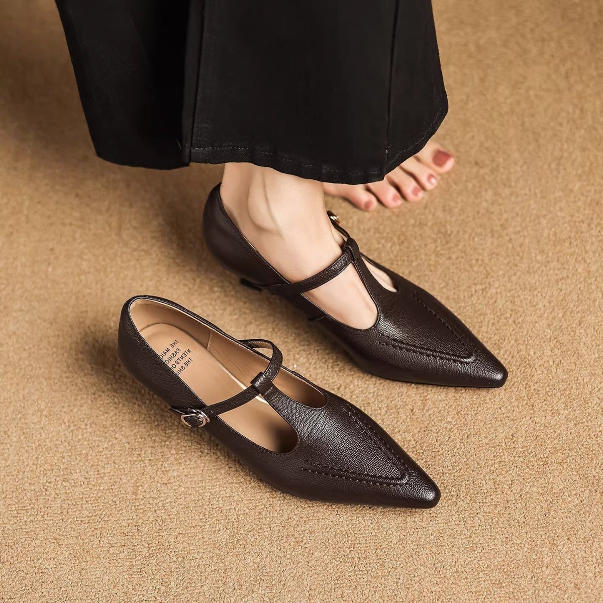 Eliza | Tacones de T-Strap Punta - Isabel de Sevilla