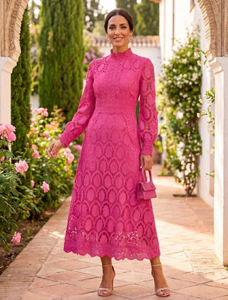 Carmona | Vestido de encaje primaveral - Isabel de Sevilla