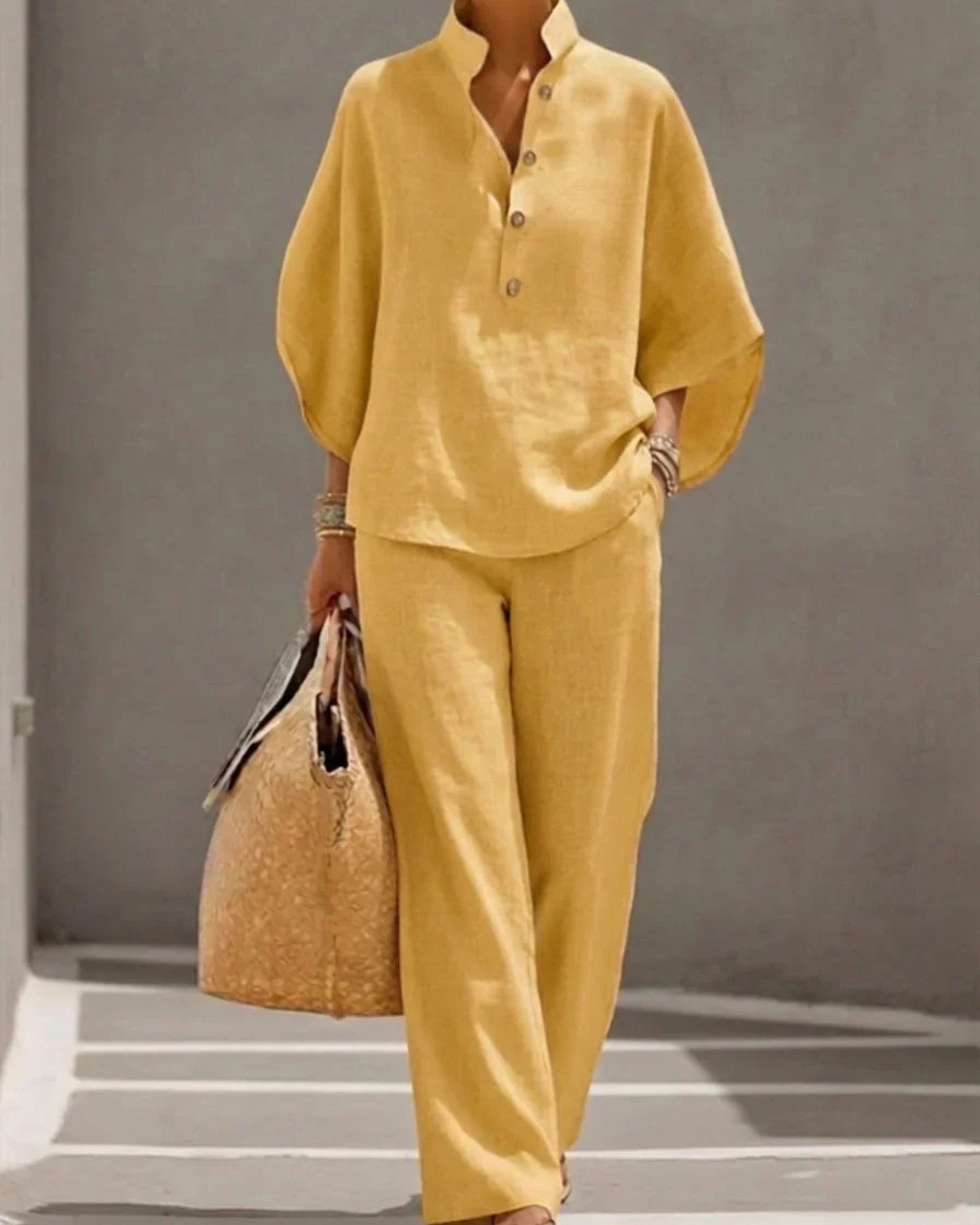 Maribel | Conjunto de lino con mangas murciélago y pantalón ancho