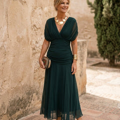 Vestido maxi elegante para fiesta con escote en corazón - Isabel de Sevilla