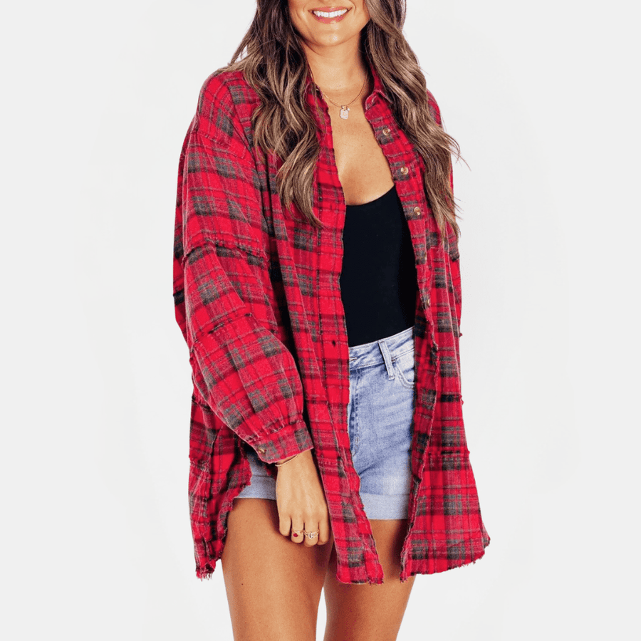 Aitana | Camisa Oversize a Cuadros con Bolsillo y Bajo Deshilachado - Isabel de Sevilla