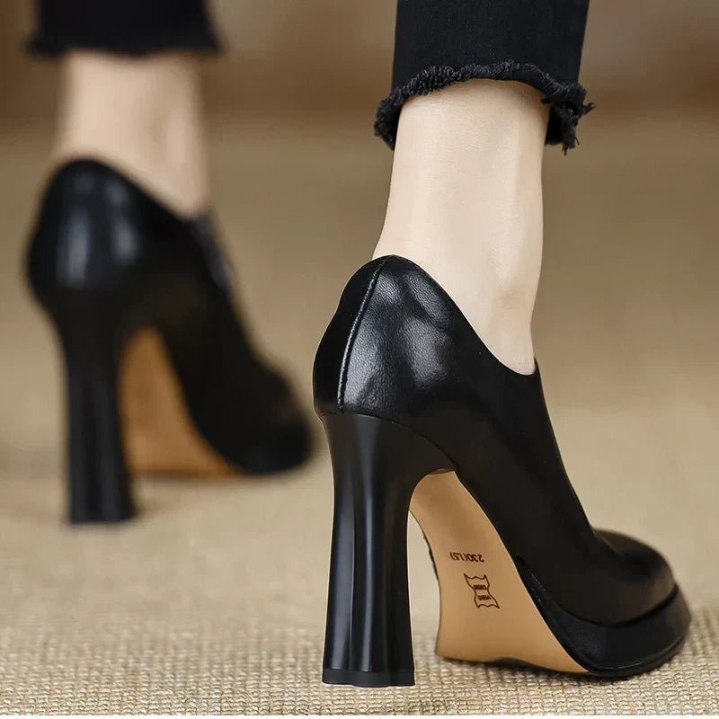 Evelyn | Tacones de Bloque con Punta - Isabel de Sevilla