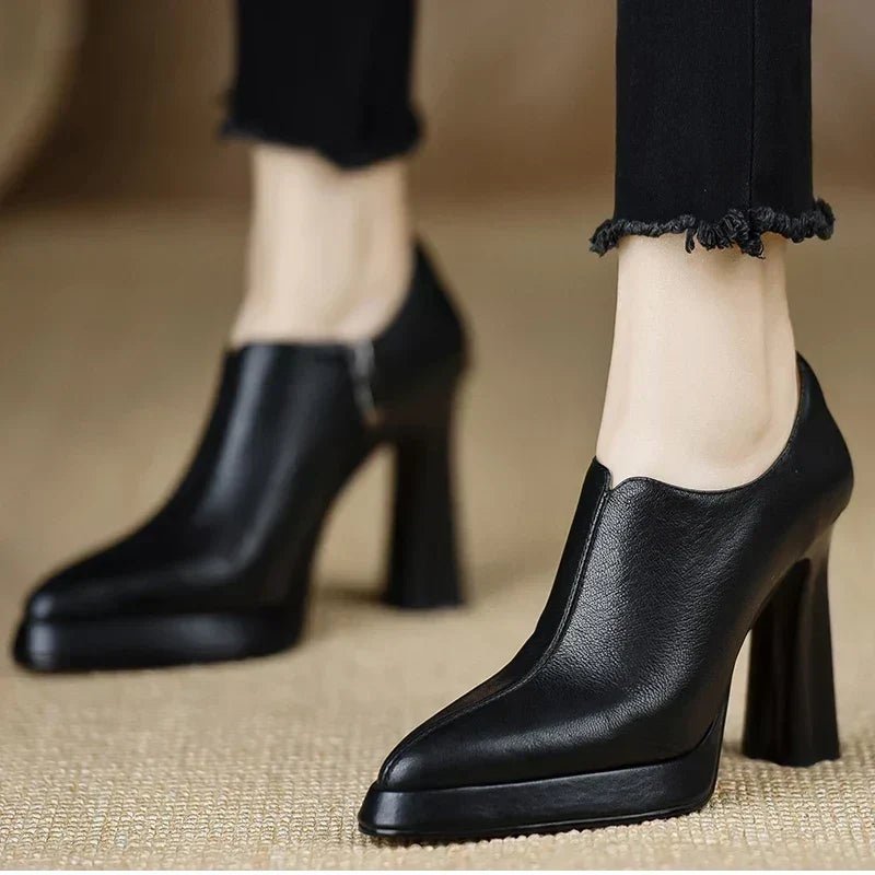 Evelyn | Tacones de Bloque con Punta - Isabel de Sevilla