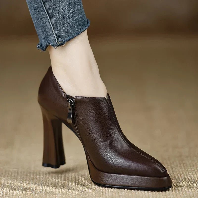 Evelyn | Tacones de Bloque con Punta - Isabel de Sevilla