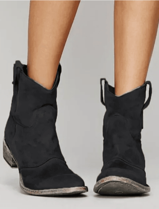 Adriana | Botas ortopédicas de ante con diseño elegante - Isabel de Sevilla