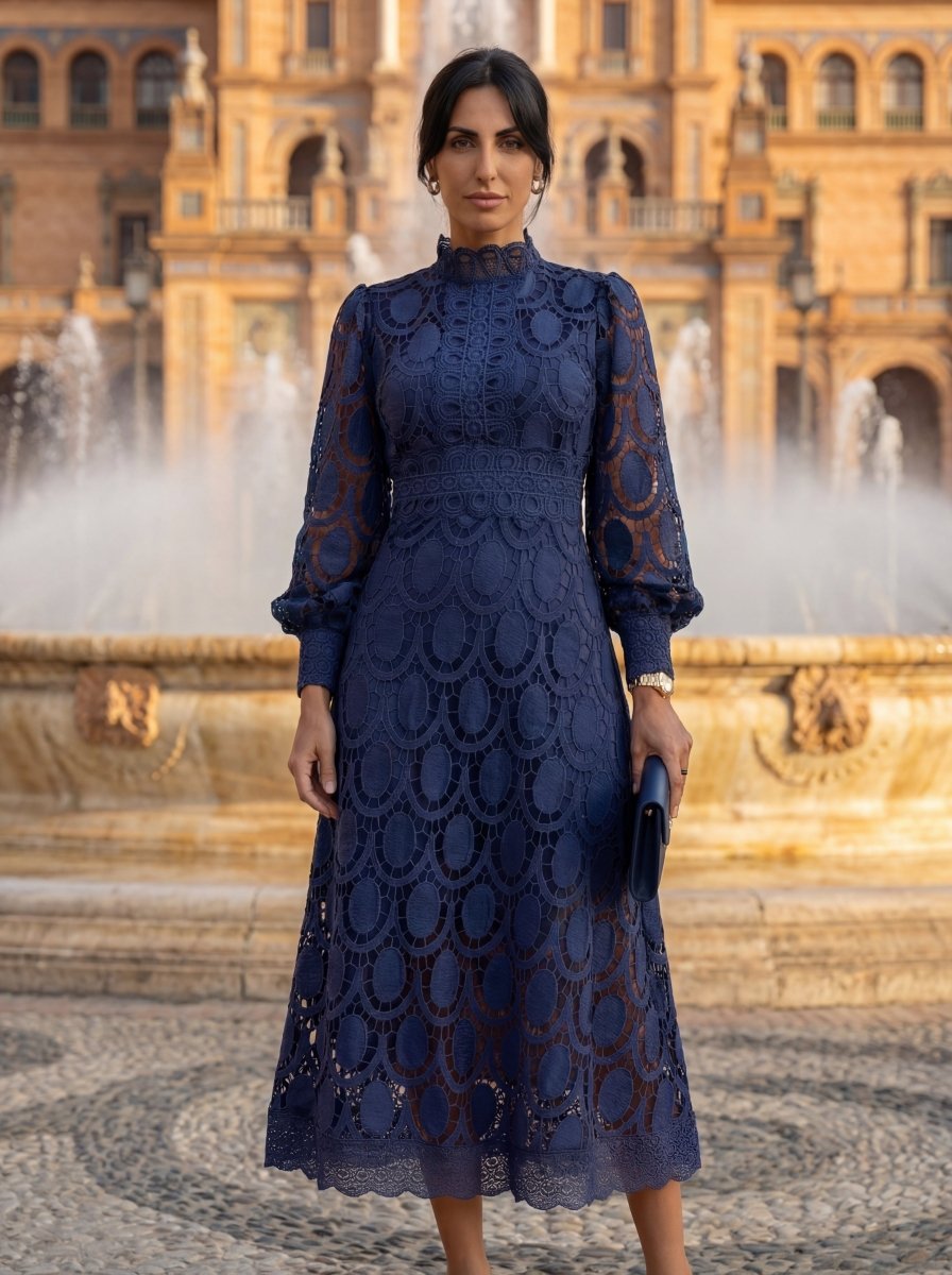 Carmona | Vestido de encaje primaveral - Isabel de Sevilla