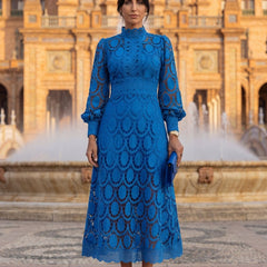 Carmona | Vestido de encaje primaveral - Isabel de Sevilla