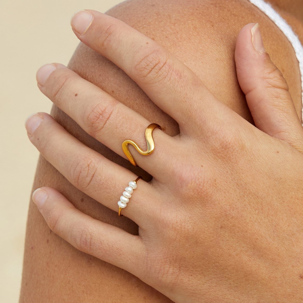 Anillo Classic Freshwater Pearl - Isabel de Sevilla