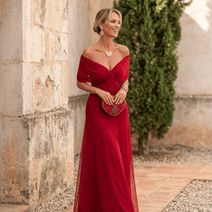 Vestido maxi elegante para fiesta con escote en corazón - Isabel de Sevilla