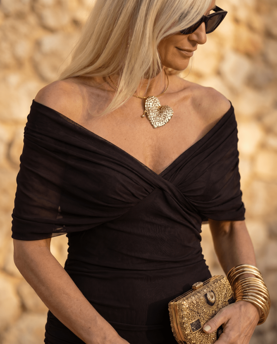 Vestido maxi elegante para fiesta con escote en corazón - Isabel de Sevilla