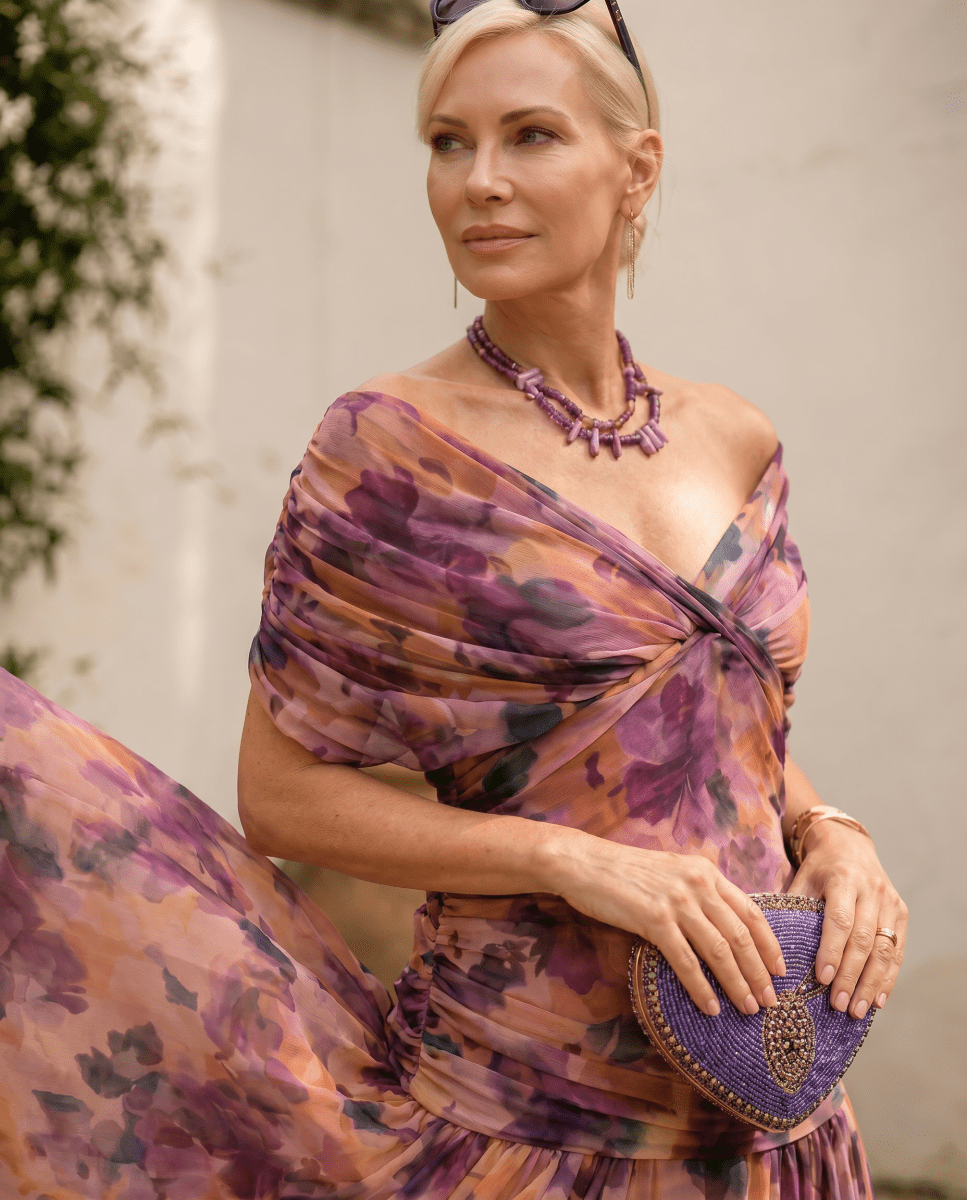 Vestido maxi elegante para fiesta con escote en corazón - Isabel de Sevilla