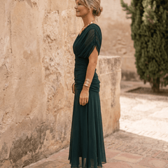 Vestido maxi elegante para fiesta con escote en corazón - Isabel de Sevilla