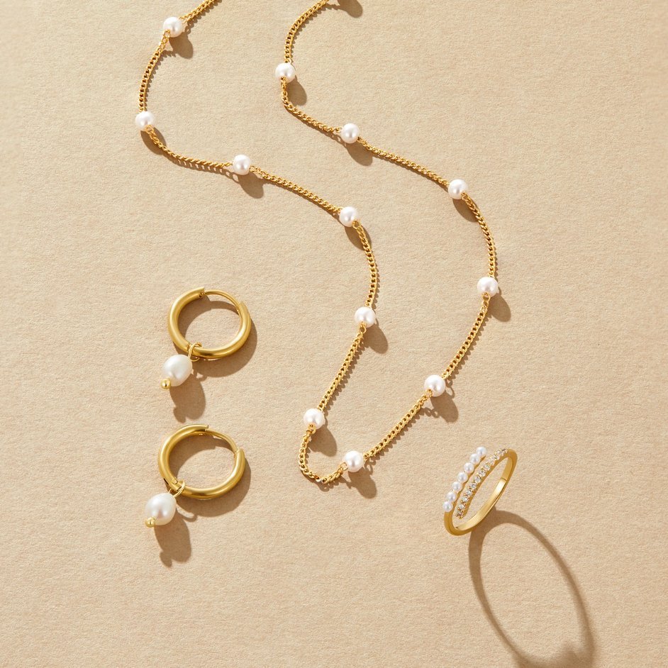 Pendientes de Aro Freshwater Pearl Bella (25 mm) - Isabel de Sevilla