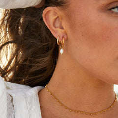 Pendientes de Aro Freshwater Pearl Bella (25 mm) - Isabel de Sevilla
