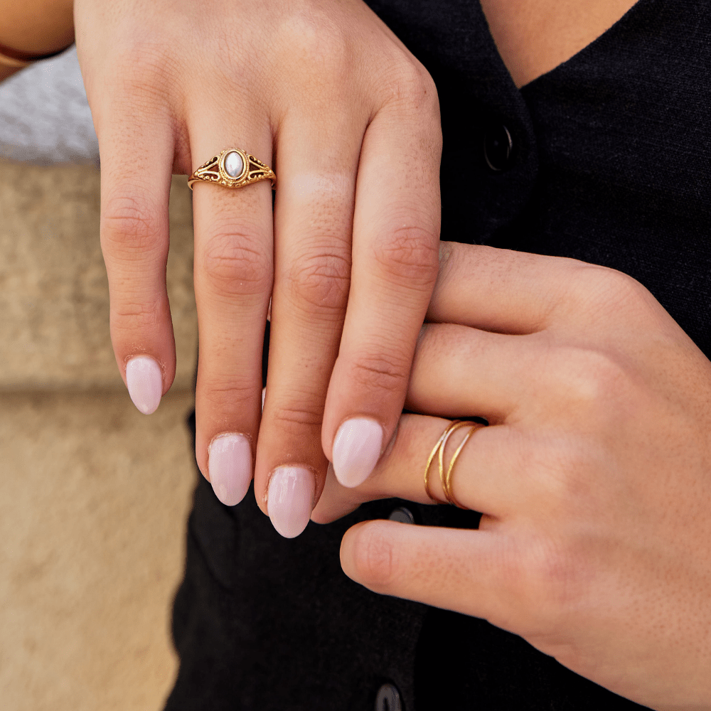 Anillo Gold Infinity Loop - Isabel de Sevilla