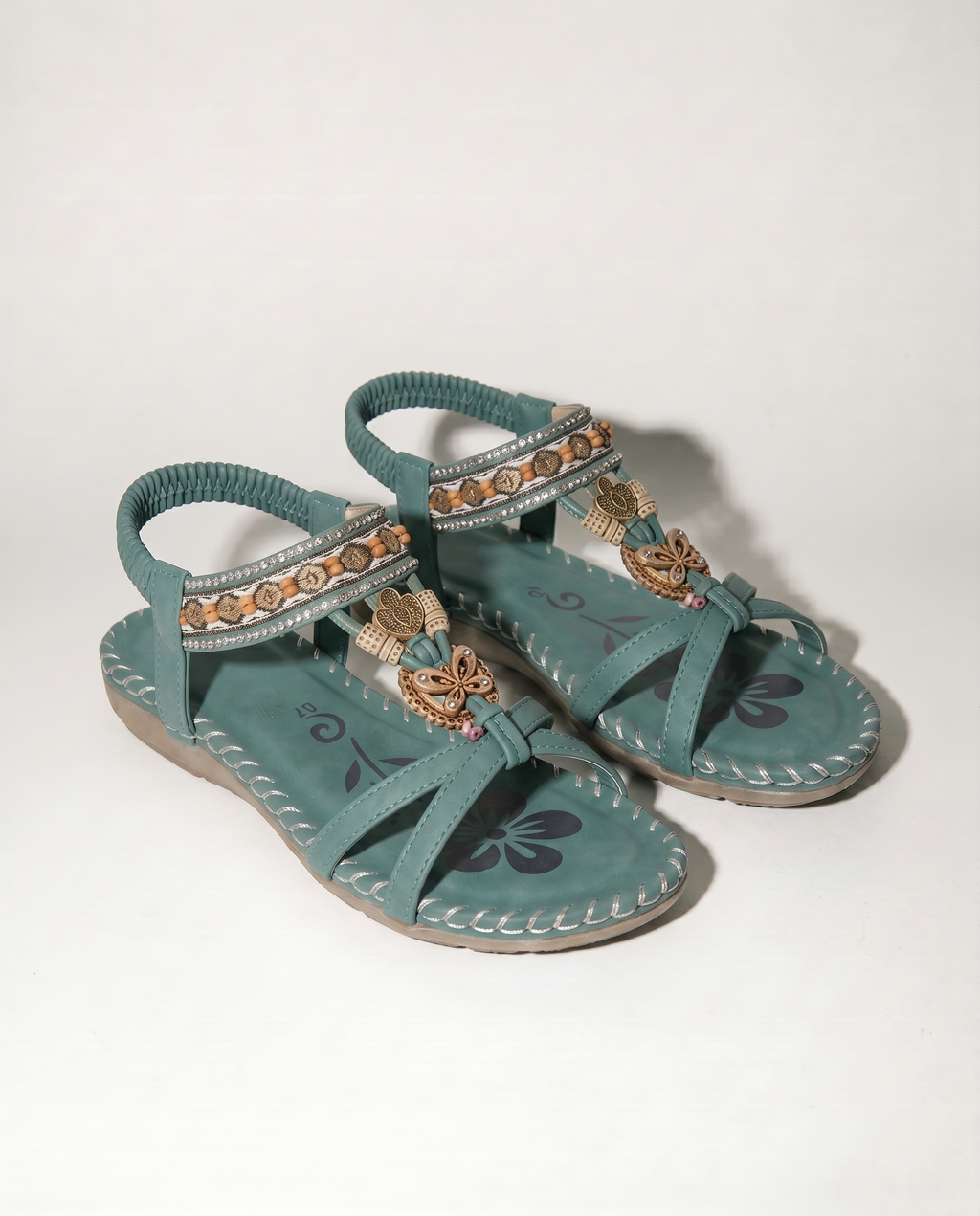 NADA | SANDALIAS ESTILO IBIZA CÓMODAS Y ELEGANTES