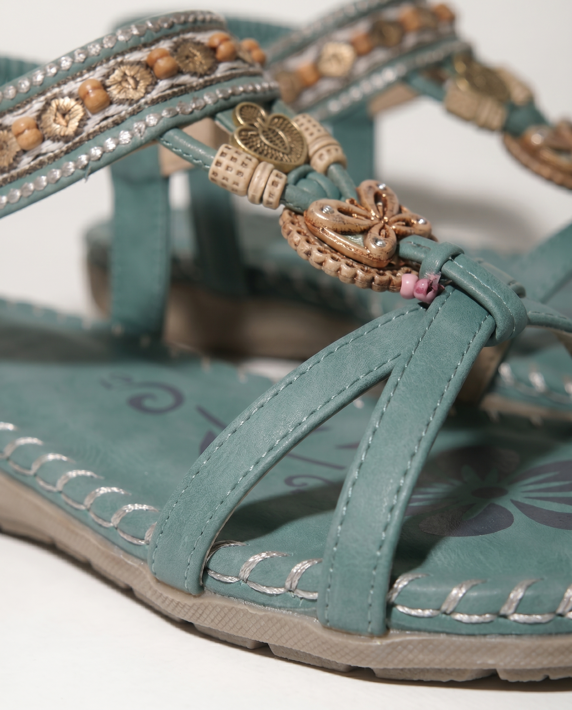 NADA | SANDALIAS ESTILO IBIZA CÓMODAS Y ELEGANTES