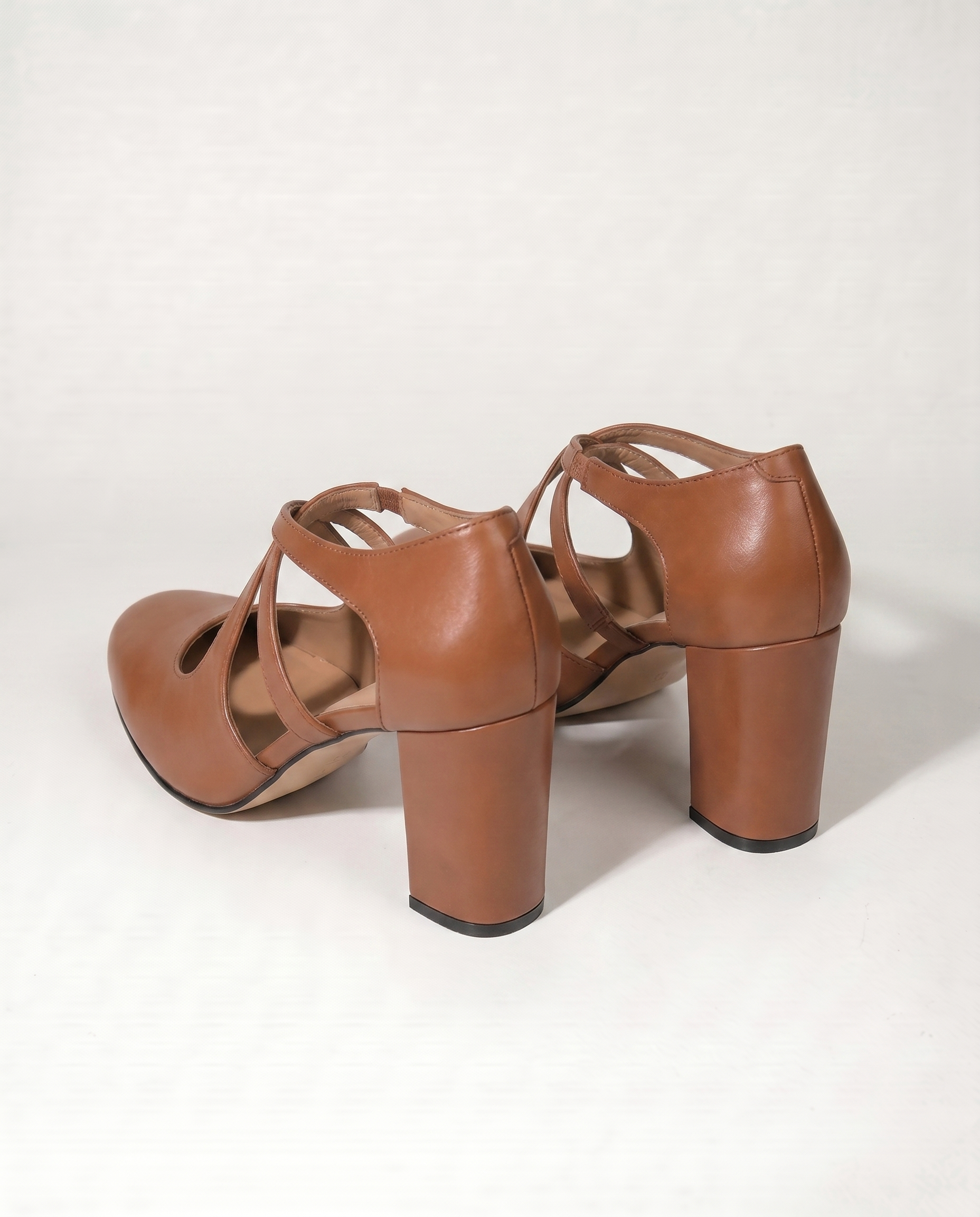 CAMILLE | TACONES DE CUERO ELEGANTES