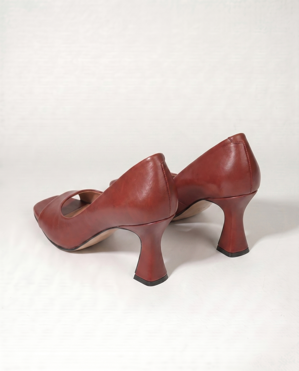 VALENTINA | TACONES DE PUNTERA CUADRADA