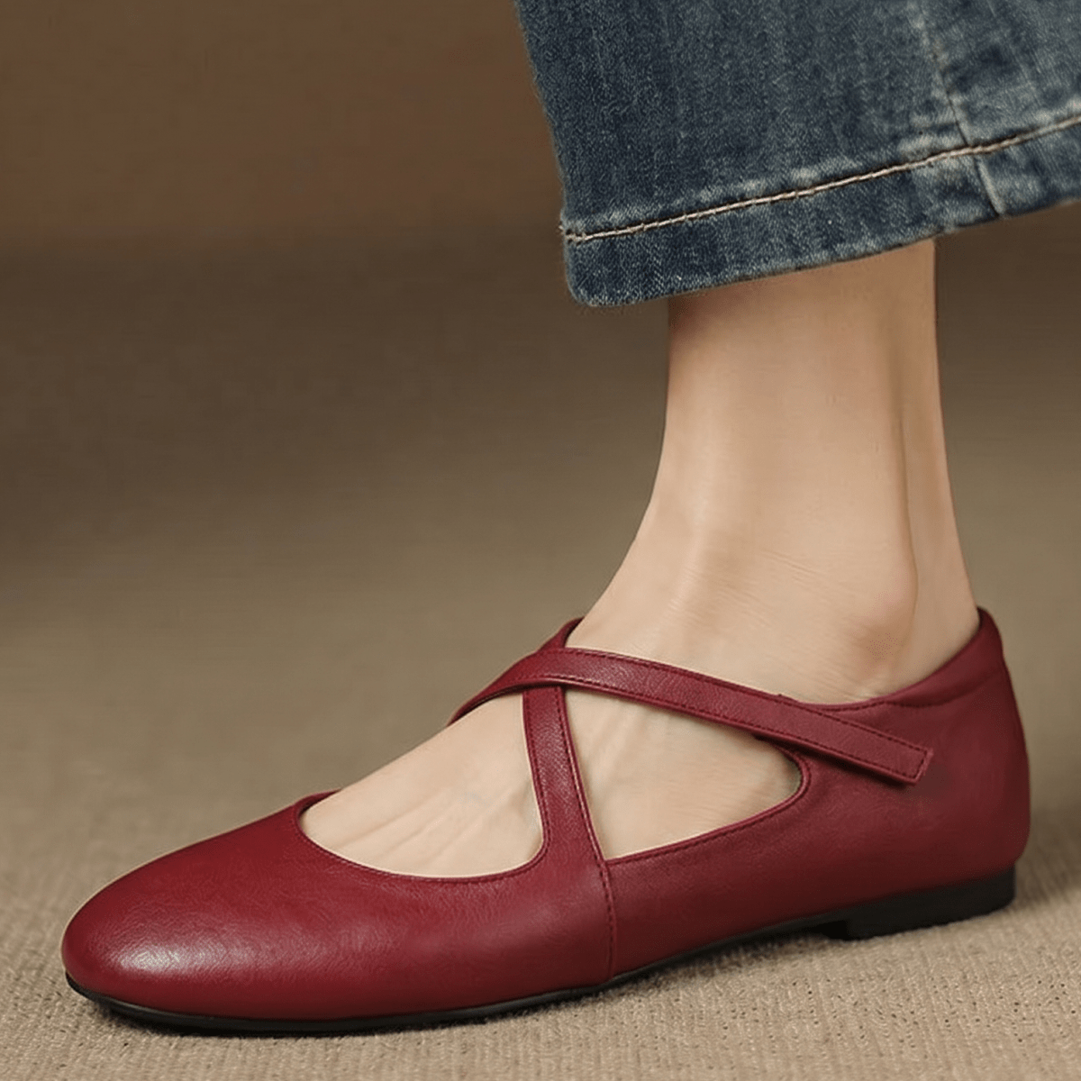 Cara | Zapatos Planos con Correa Cruzada - Isabel de Sevilla