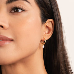 Pendientes de Aro Layla Pearl Twist (15 mm) - Isabel de Sevilla