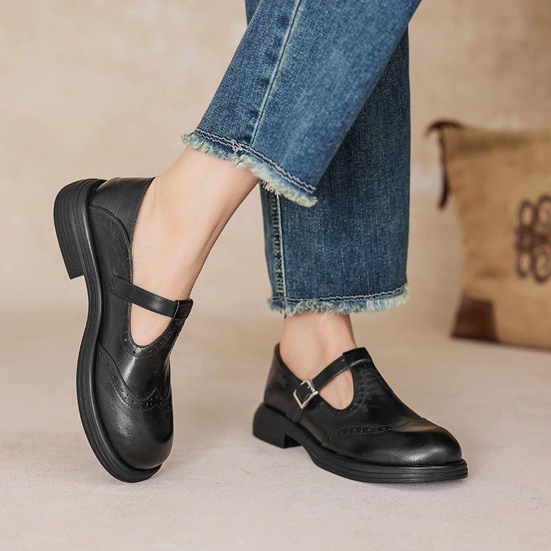 Bernadette | Zapatos Mary Jane T-Strap con estilo atemporal - Isabel de Sevilla