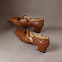 Sabella | Elegantes Zapatos Mary Jane de Punta Cuadrada - Isabel de Sevilla