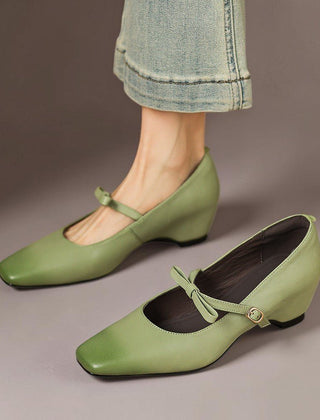 Phoebe | Zapatos de Charol Mary Jane con Correa de Lazo - Isabel de Sevilla