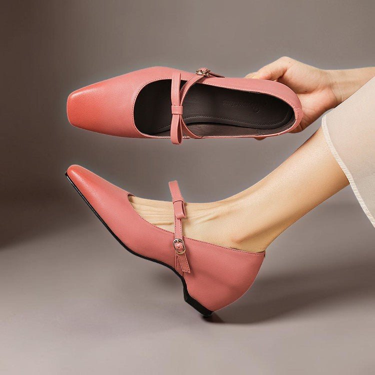 Phoebe | Zapatos de Charol Mary Jane con Correa de Lazo - Isabel de Sevilla