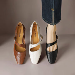 Sabella | Elegantes Zapatos Mary Jane de Punta Cuadrada - Isabel de Sevilla