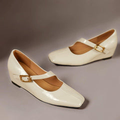 Junio | Zapatos Mary Jane con Hebilla - Isabel de Sevilla